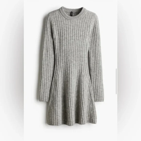 H&M Viral Gray Ribbed Knit Dress - Picture 2 of 8